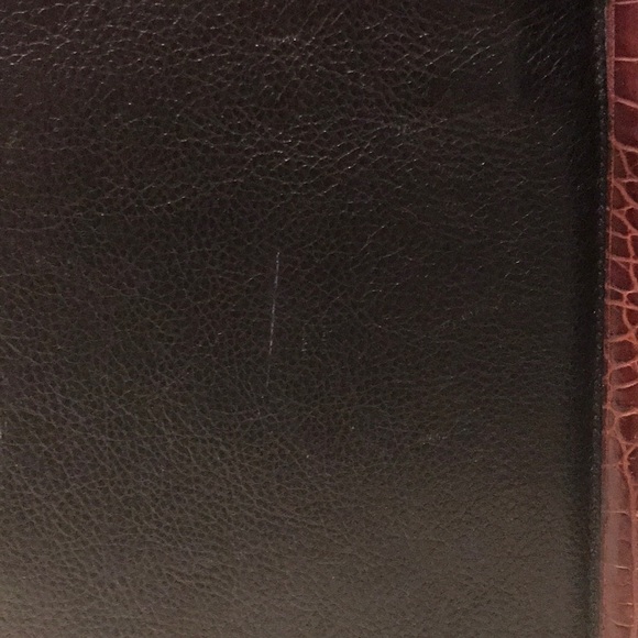 VINTAGE💃🏼 BALLY'S 💃🏼 LEATHER PURSE💃🏼 - Picture 8 of 8